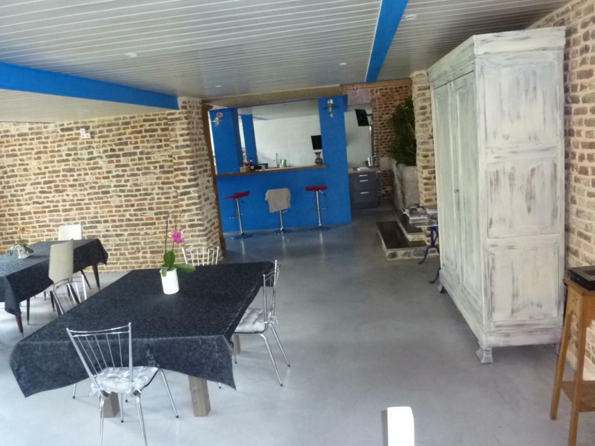 Le Patio D'Eric B&B Aubigny-au-Bac Exteriör bild